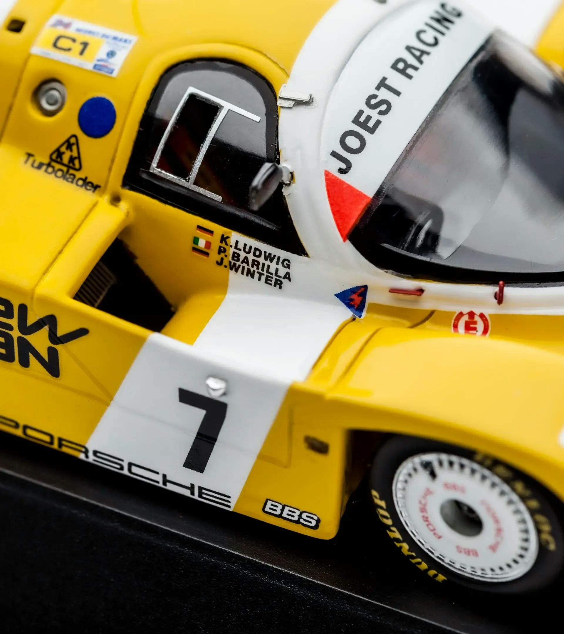 Porsche 956 - Le Mans1985 2