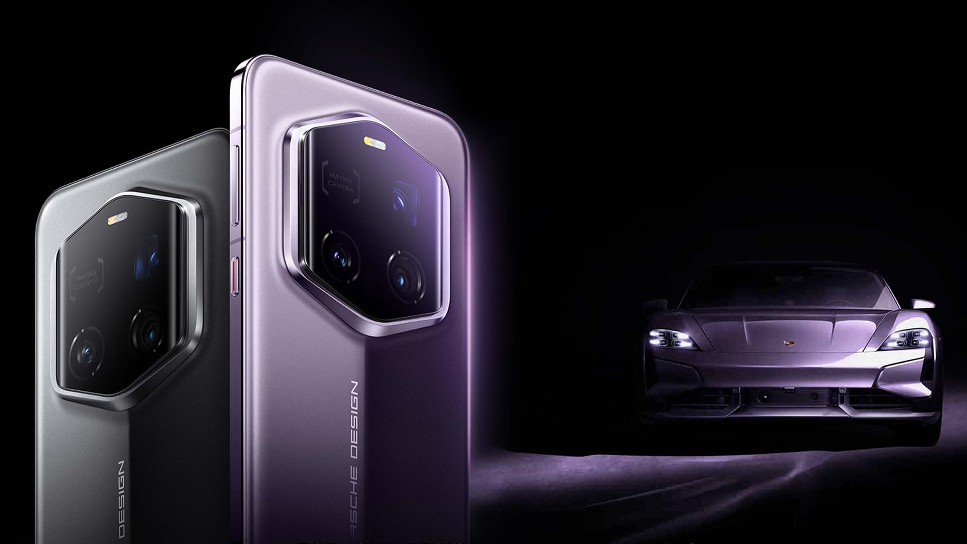 The new PORSCHE DESIGN HONOR Magic7 RSR smartphone in the colors Agate Grey and Provence in the foreground, on the right side a Porsche in Provence, which is only slightly caught by the light.