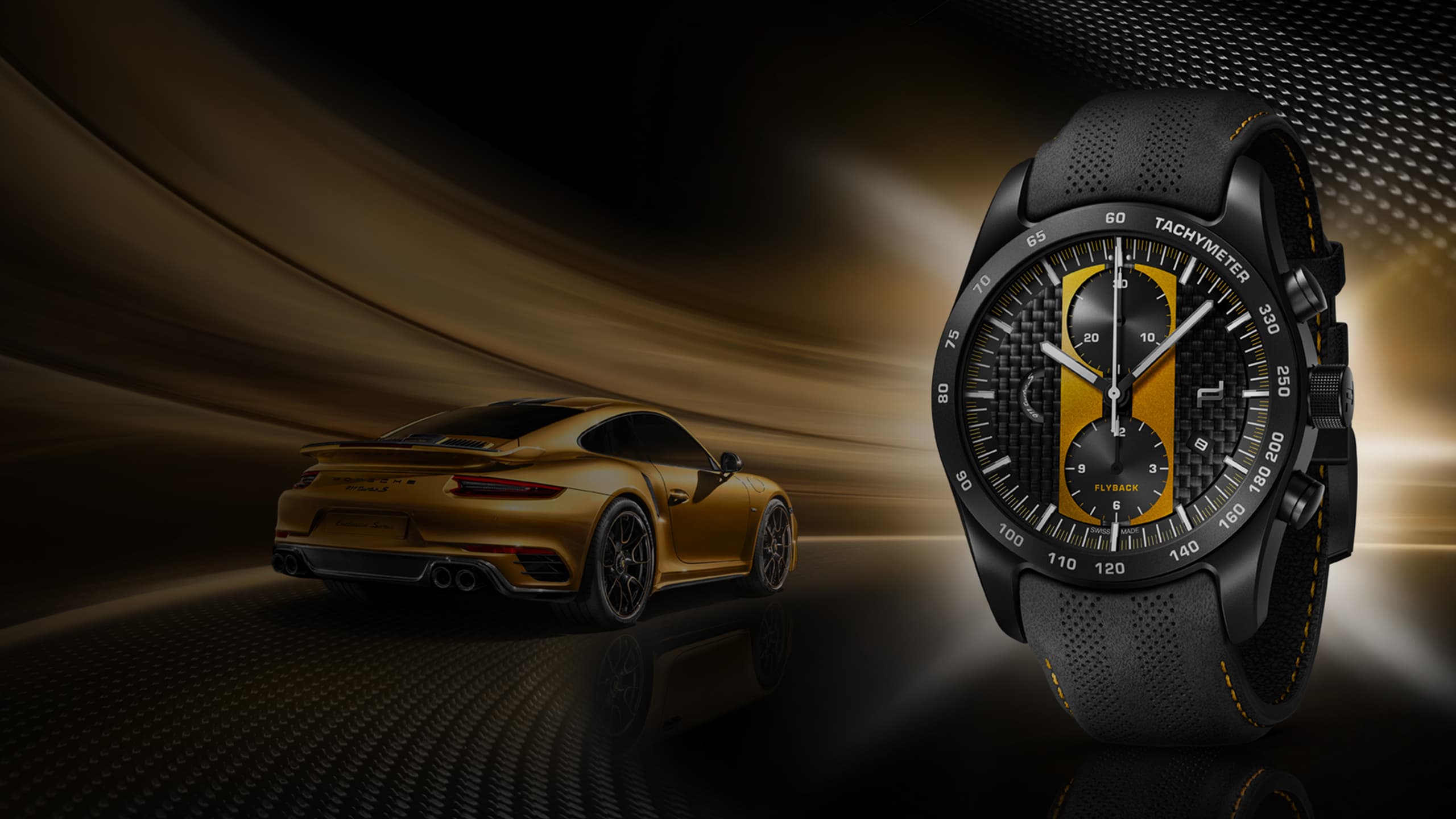 Na zdjęciu czarny zegarek na rękę Porsche Chronograph 911 Turbo S Exclusive Series ze złotą tarczą, na tle złotego Porsche 911 Turbo S.