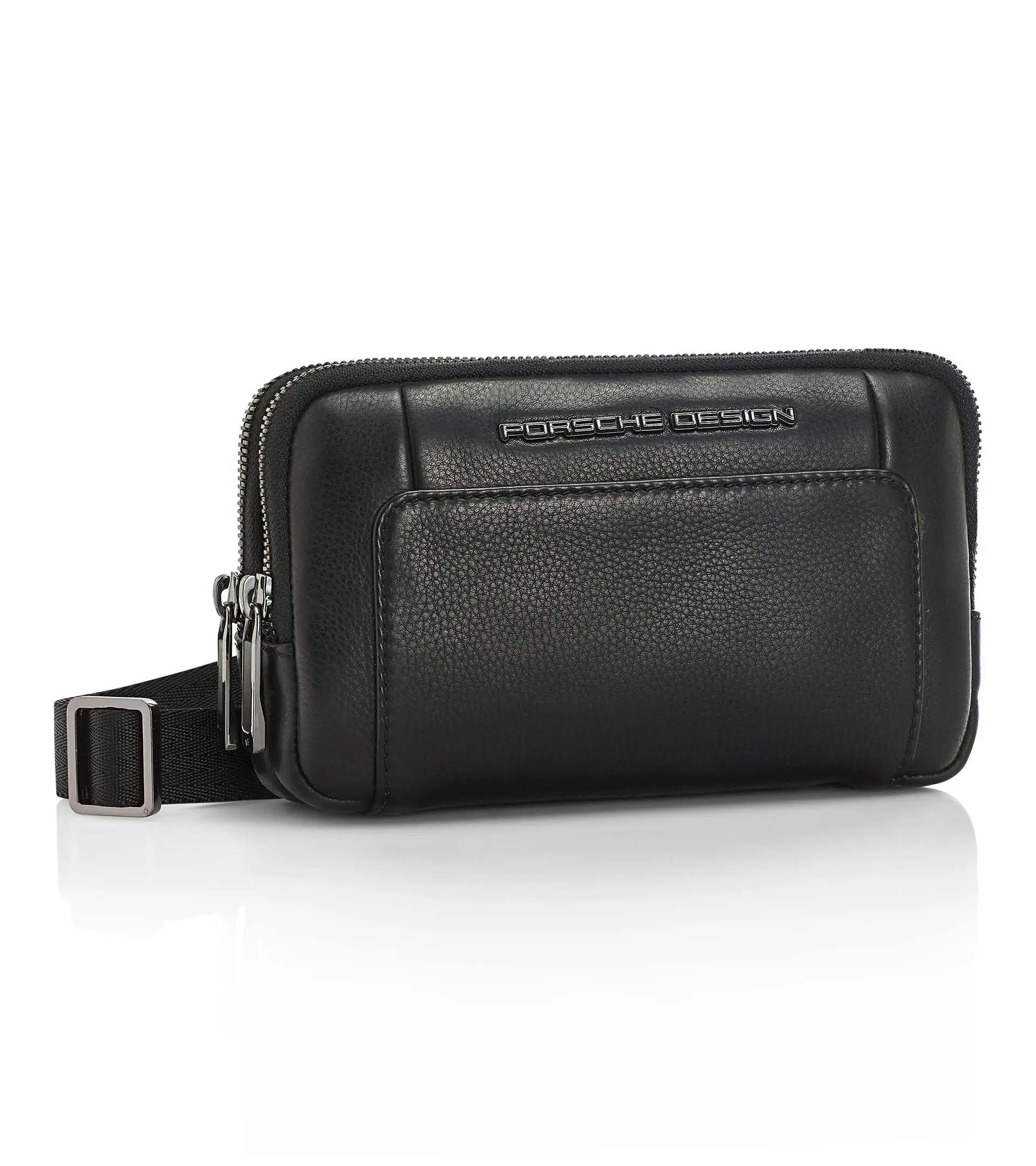 Roadster Leather Travel Pouch 1