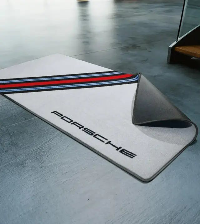 Martini racing design garage mat