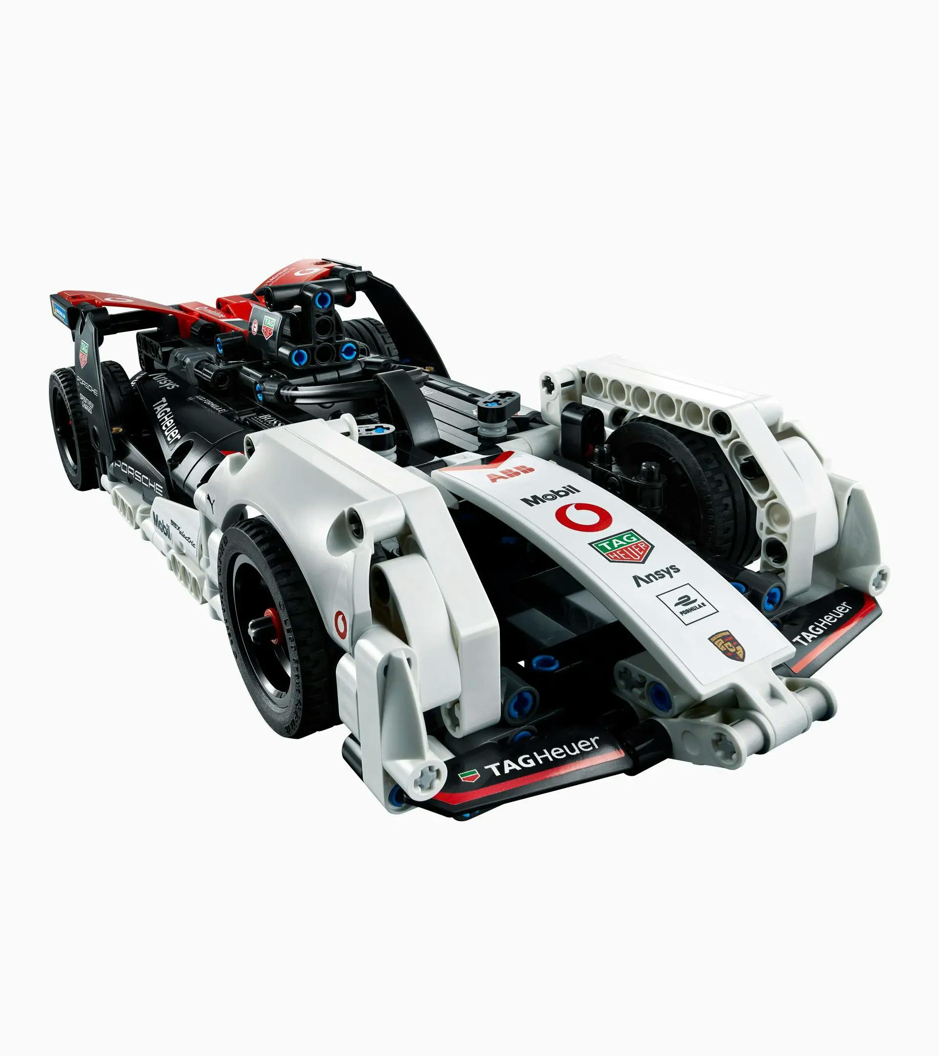 LEGO® Technic Formula E® Porsche 99X Electric thumbnail 1