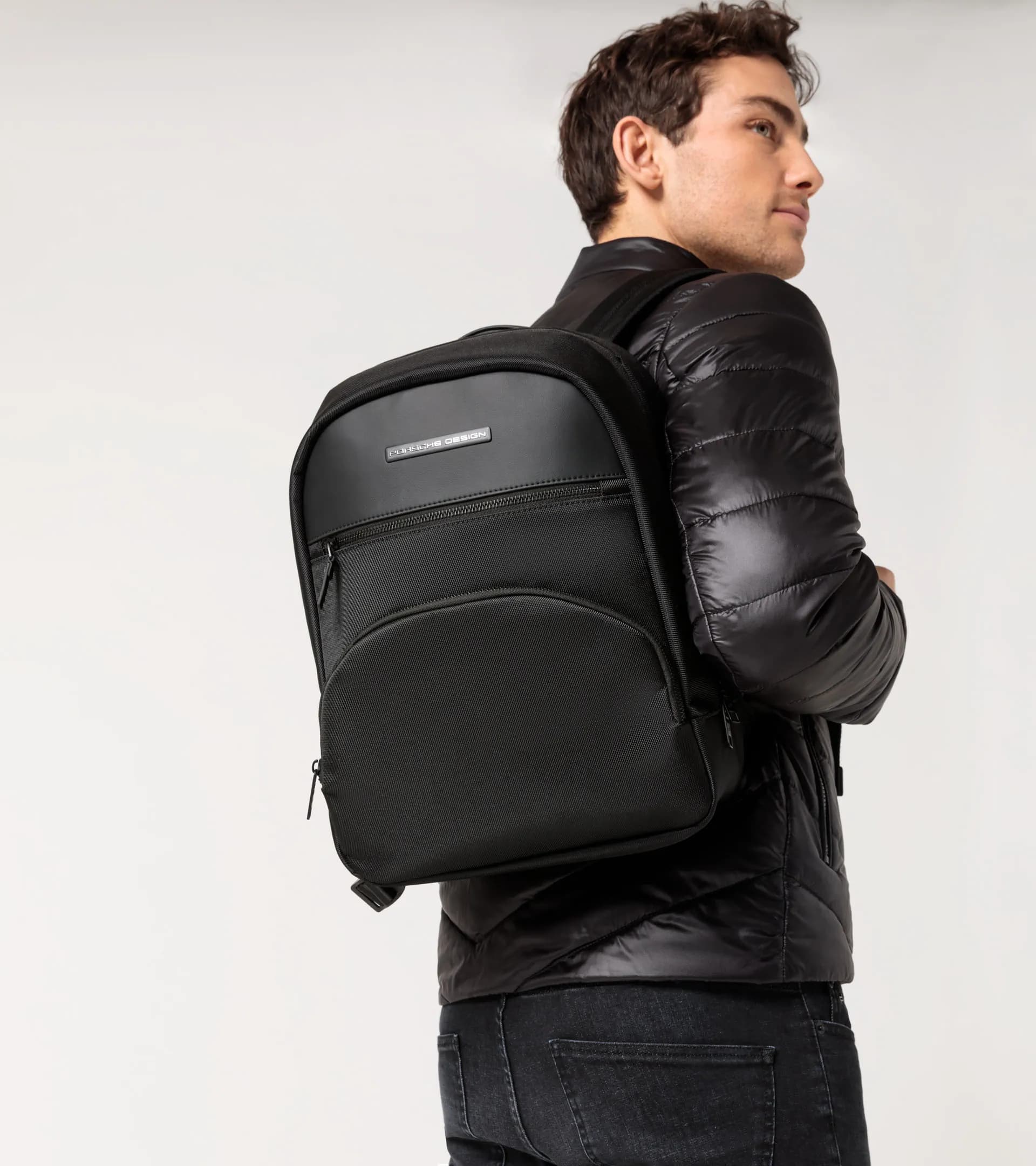 backpack voyager leather Travel #7529 Rooten's Travel & Adventure This tech backpack is perfect for the professional on the go Voyager Leather Backpack
