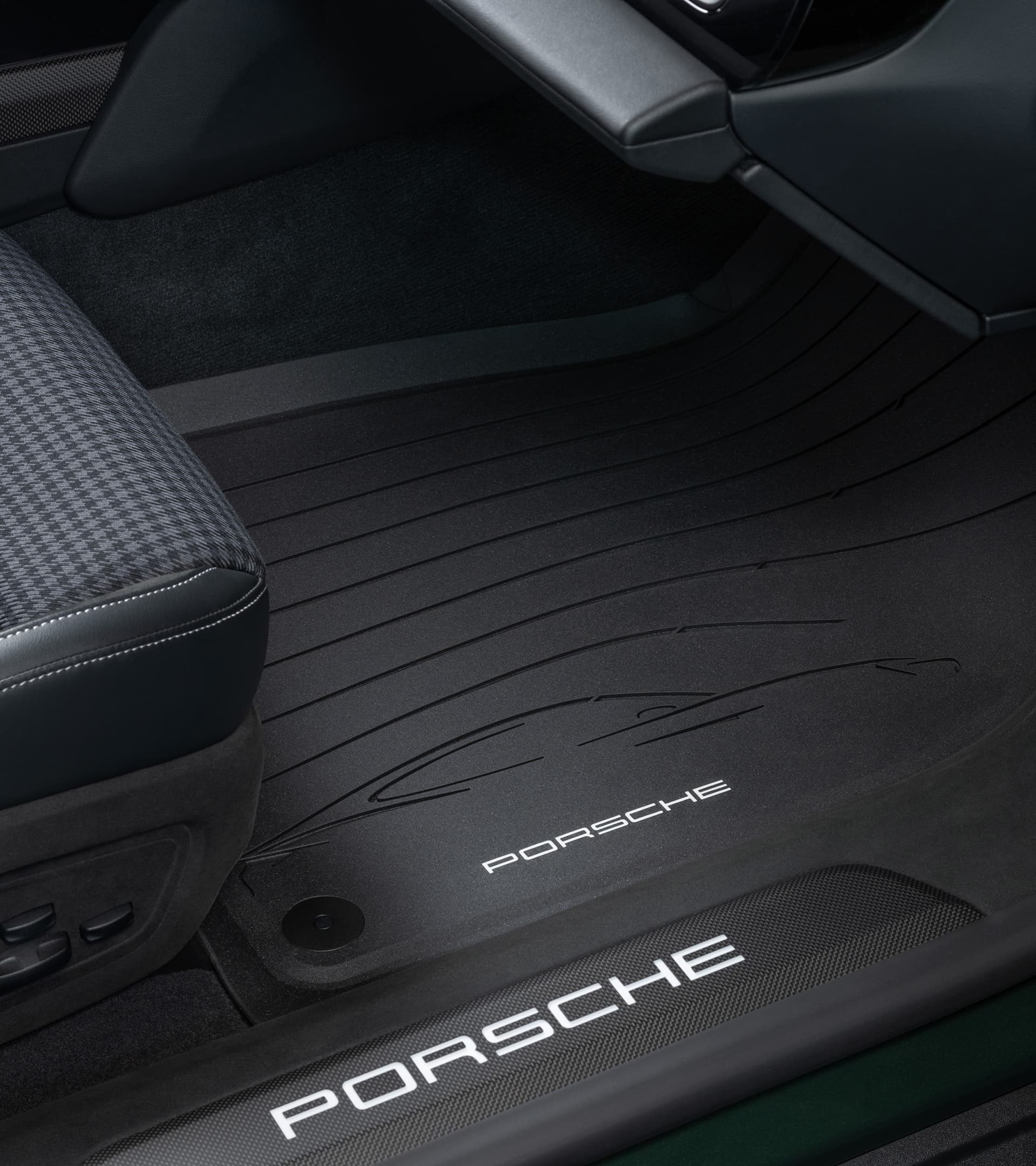 MOTOS Tappeti per bagagliaio adatto per Porsche Cayenne II 2010-2017 Migliorare il comfort di viaggio con il tappetino antiscivolo per auto DZ MOTOS Tappeti per bagagliaio adatto per Porsche Cayenne II 2010-2017 Migliorare il comfort di viaggio con il tappetino antiscivolo per auto DZ