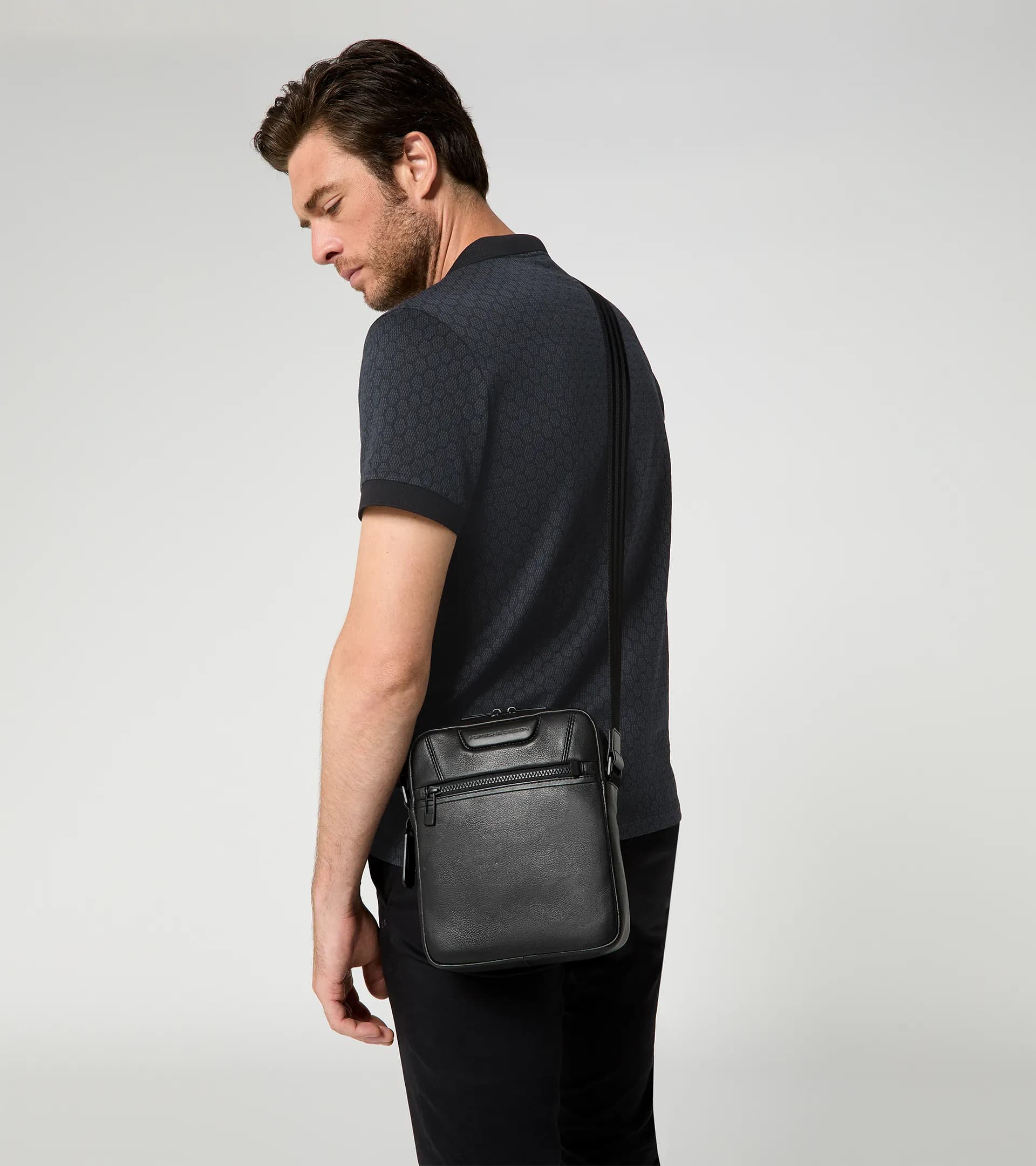 Roadster Leather Shoulder Bag XS | PORSCHE SHOP Roadster Leather Shoulder Bag XS | PORSCHE SHOP