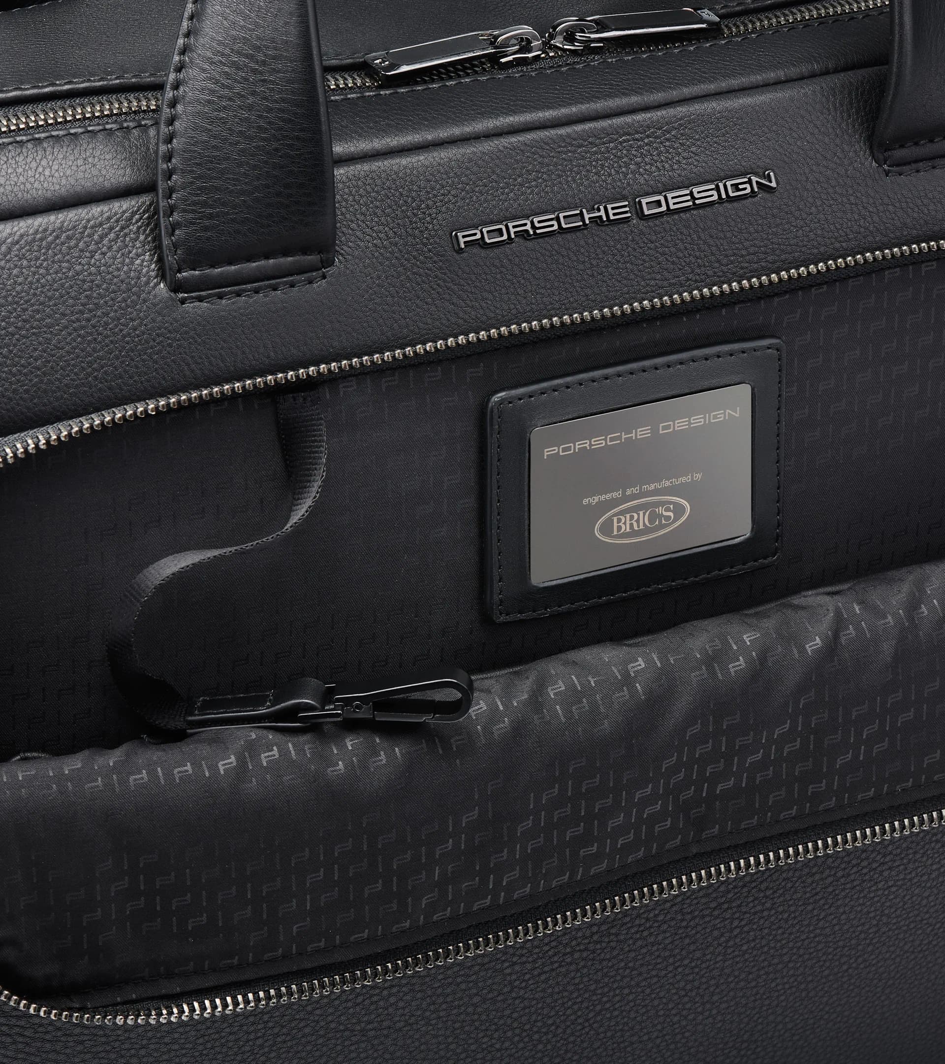 Roadster Leather Briefcase M | PORSCHE SHOP Roadster Leather Briefcase M | PORSCHE SHOP